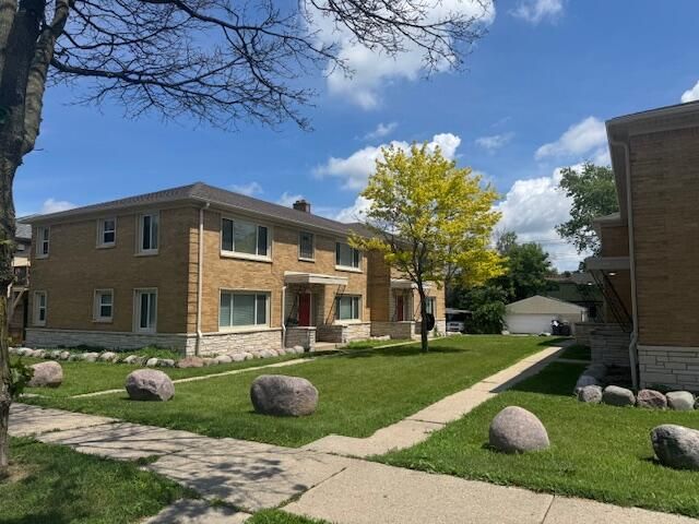 7228 W Appleton AVENUE #7230, Milwaukee, WI 53216