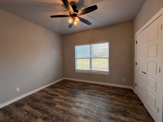 18783 Old Springtown Road, Gentry, AR 72734