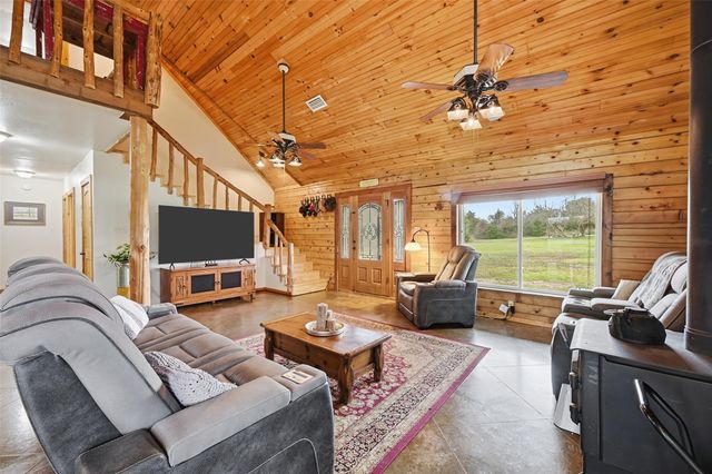 17311 E Us-82, Honey Grove, TX 75446