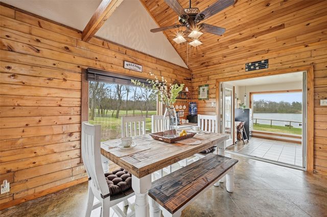 17311 E Us-82, Honey Grove, TX 75446