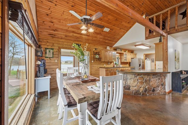 17311 E Us-82, Honey Grove, TX 75446