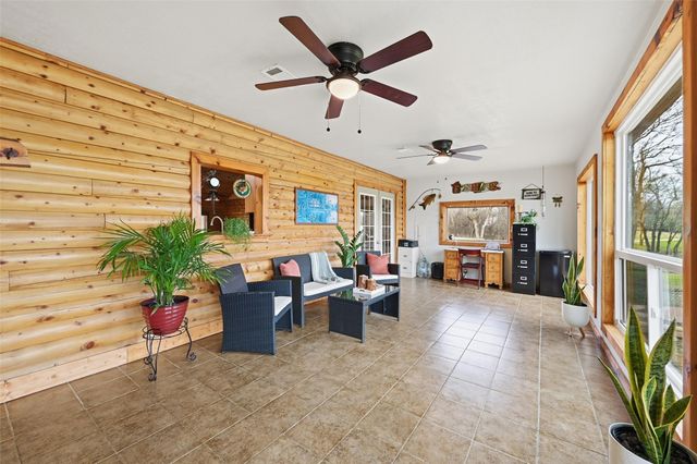 17311 E Us-82, Honey Grove, TX 75446