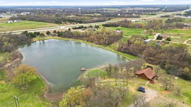 17311 E Us-82, Honey Grove, TX 75446