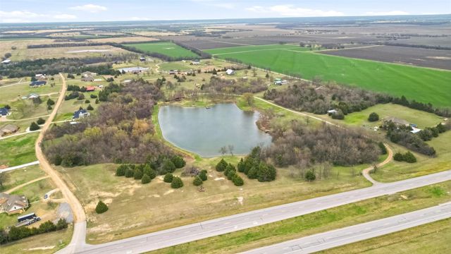 17311 E Us-82, Honey Grove, TX 75446