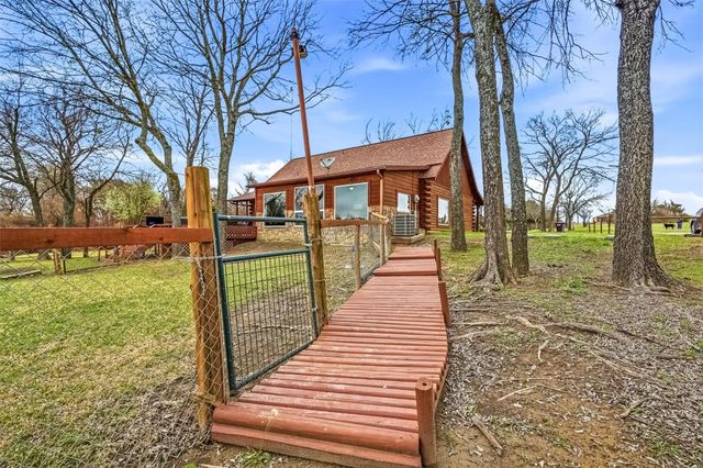 17311 E Us-82, Honey Grove, TX 75446