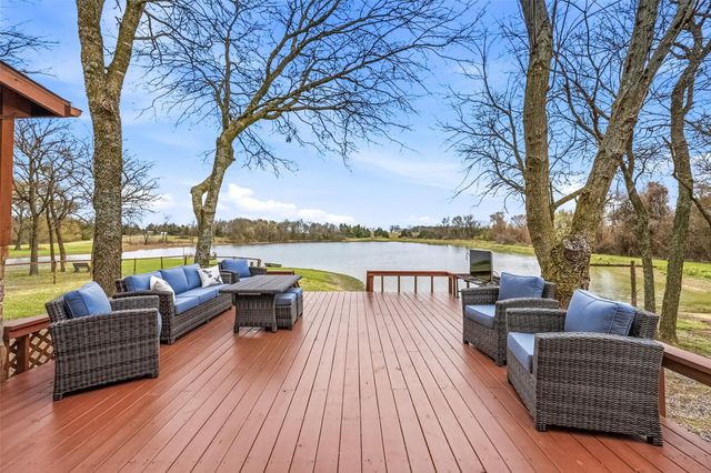 17311 E Us-82, Honey Grove, TX 75446