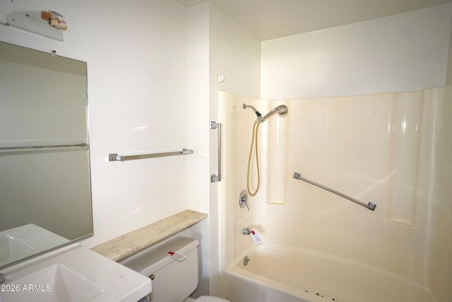 10863 W THUNDERBIRD Boulevard, Sun City, AZ 85351