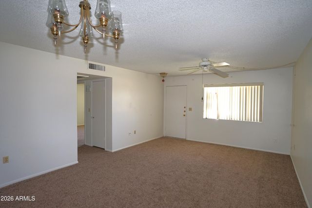 10863 W THUNDERBIRD Boulevard, Sun City, AZ 85351