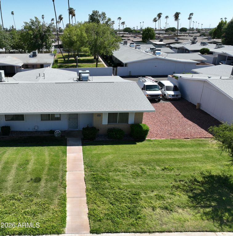 10863 W THUNDERBIRD Boulevard, Sun City, AZ 85351 — photo 4