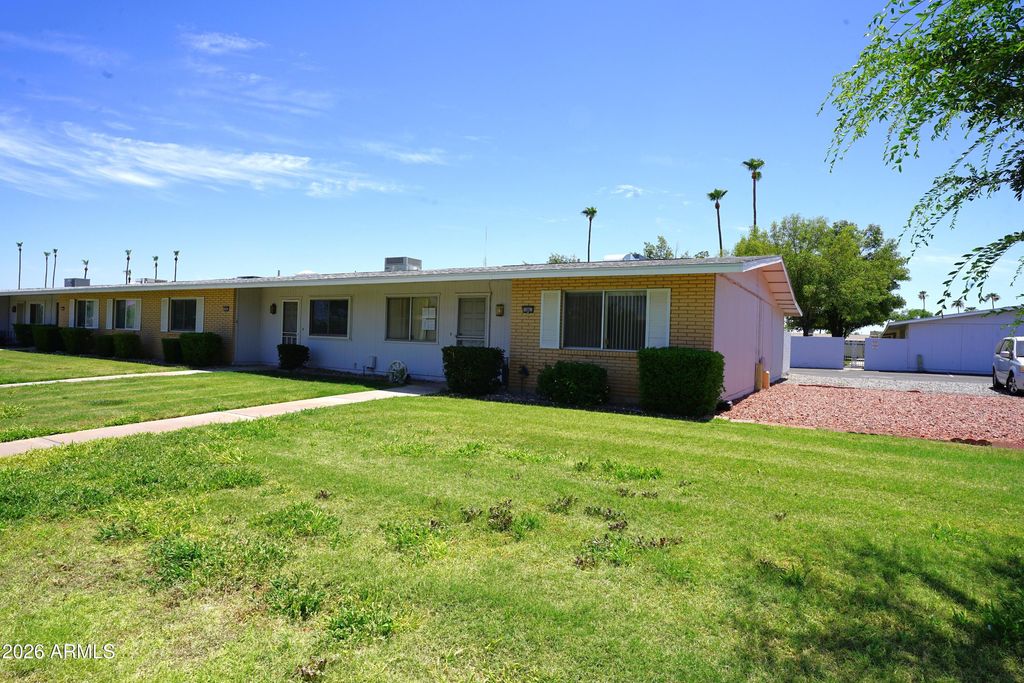 10863 W THUNDERBIRD Boulevard, Sun City, AZ 85351 — photo 5