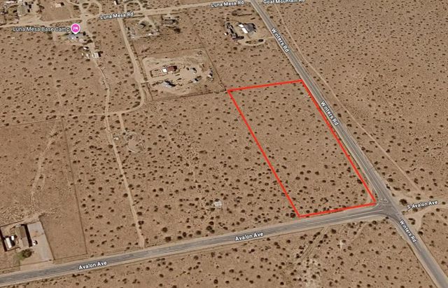 930 Avalon Avenue, Yucca Valley, CA 92284