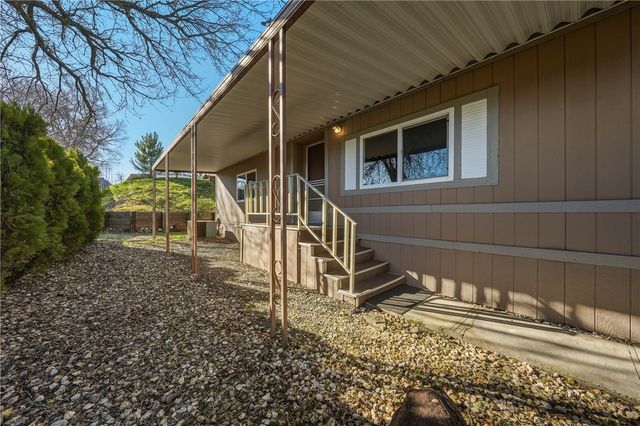 1025 Martin Street 42, Lakeport, CA 95453