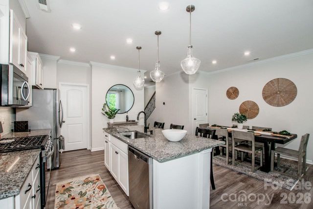 18036 Pear Hawthorne Drive, Huntersville, NC 28078