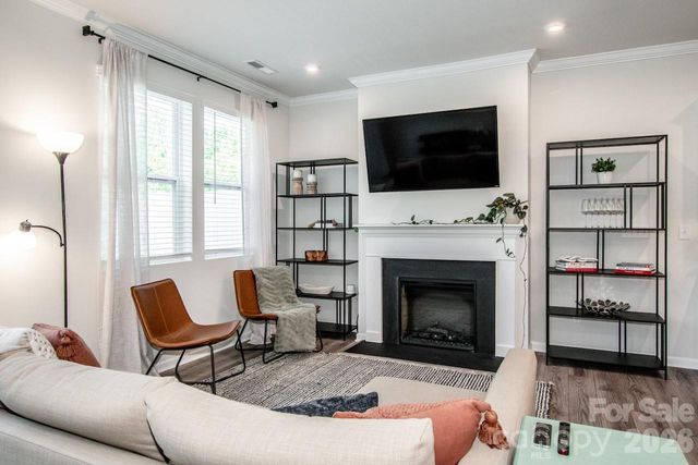 18036 Pear Hawthorne Drive, Huntersville, NC 28078