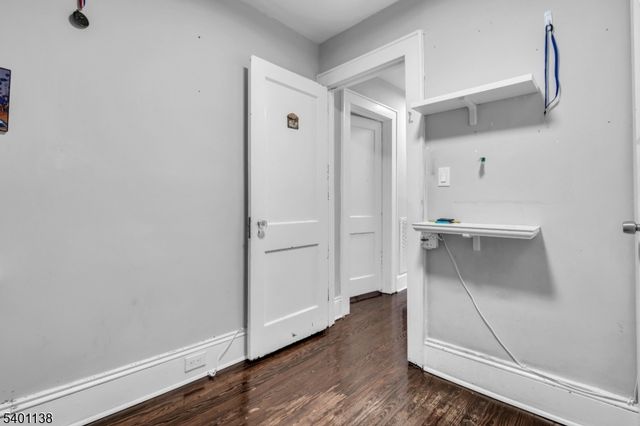 320 Pine St, Roselle Boro, NJ 07203