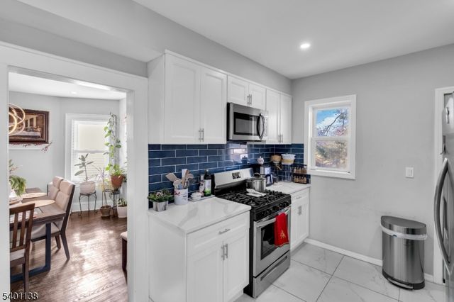 320 Pine St, Roselle Boro, NJ 07203