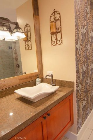 3830 Markridge Road, Glendale, CA 91214