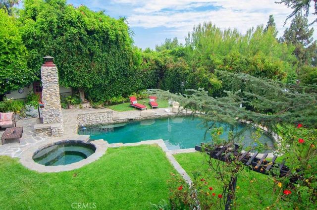 3830 Markridge Road, Glendale, CA 91214