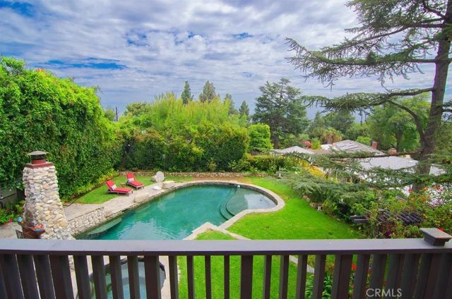 3830 Markridge Road, Glendale, CA 91214