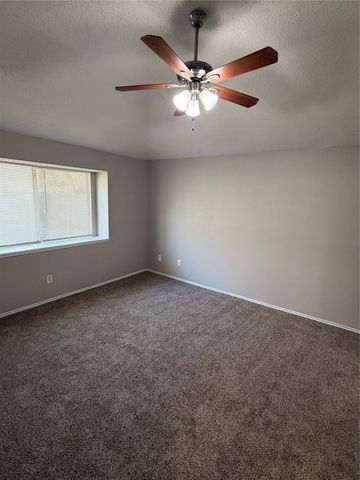 1221 Brooklawn Drive, Arlington, TX 76018