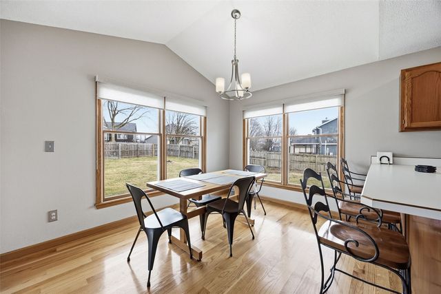 1705 Concord Drive, Marion, IA 52302