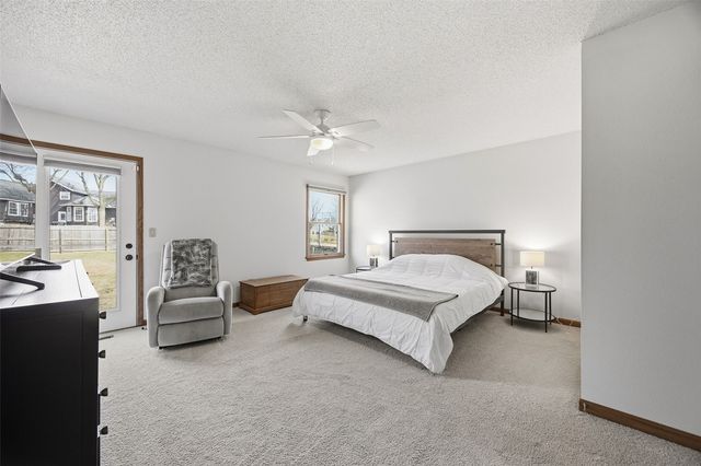 1705 Concord Drive, Marion, IA 52302