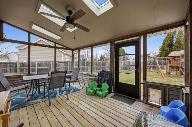 1705 Concord Drive, Marion, IA 52302