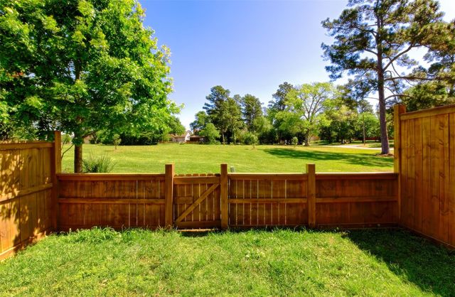12960 Orion Court E, Willis, TX 77318