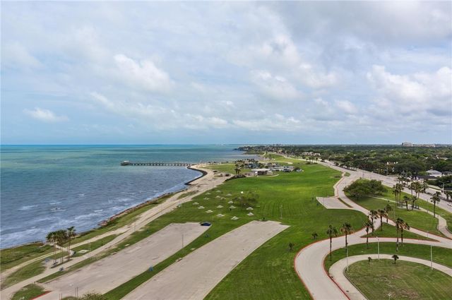1400 Ocean Dr 1203C and 1204C, Corpus Christi, TX 78404