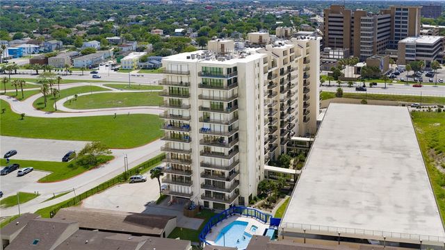 1400 Ocean Dr 1203C and 1204C, Corpus Christi, TX 78404