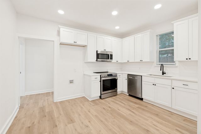 8808 Old Homestead Drive, Dallas, TX 75217