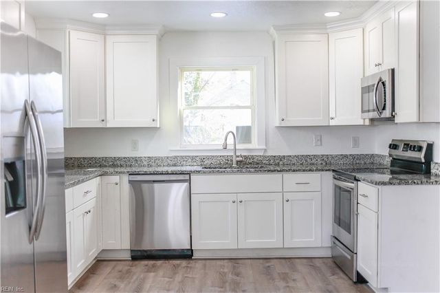 1609 Richmond AVE, Portsmouth, VA 23704