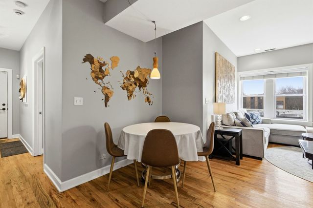 121 Callan Avenue 3S, Evanston, IL 60202