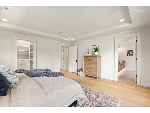 17883 TAMARA Ave, Lake Oswego, OR 97035