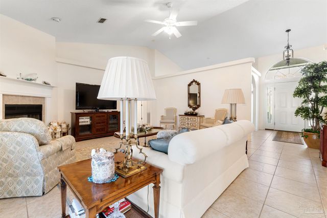 10442 Tam O'shanter Rd, Pensacola, FL 32514