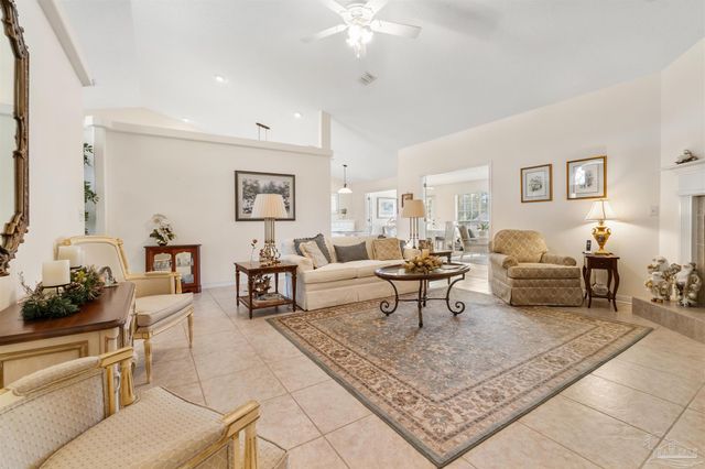 10442 Tam O'shanter Rd, Pensacola, FL 32514