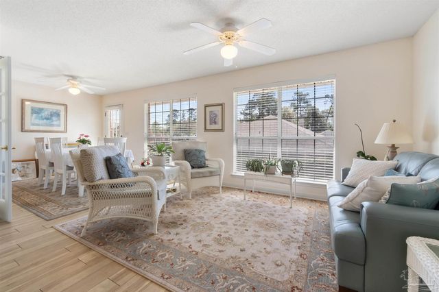 10442 Tam O'shanter Rd, Pensacola, FL 32514