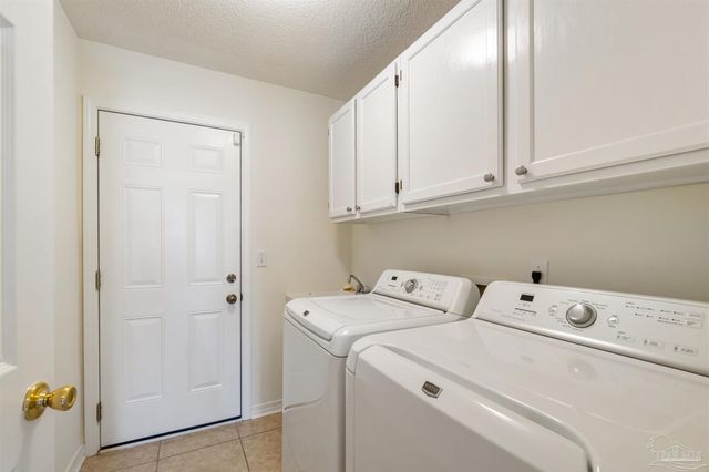 10442 Tam O'shanter Rd, Pensacola, FL 32514