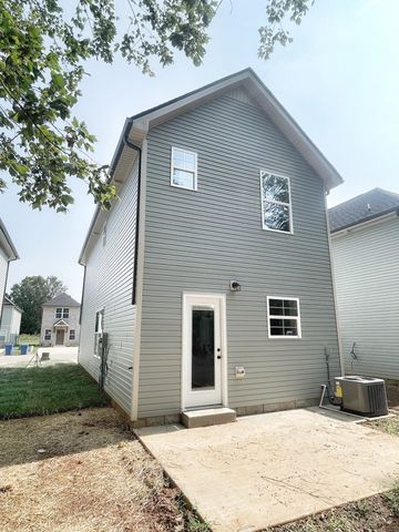 358 Honeycomb Ct, Clarksville, TN 37040