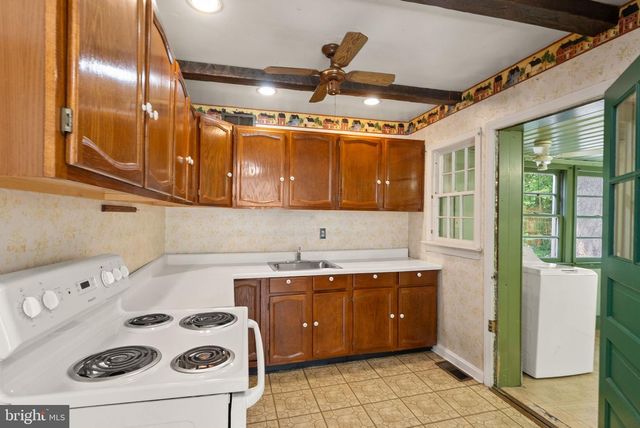 2602 STONE HEDGE DR, Alexandria, VA 22306