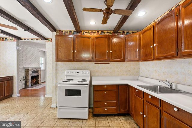 2602 STONE HEDGE DR, Alexandria, VA 22306