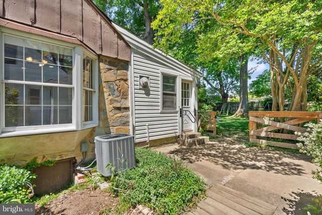 2602 STONE HEDGE DR, Alexandria, VA 22306