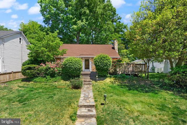 2602 STONE HEDGE DR, Alexandria, VA 22306