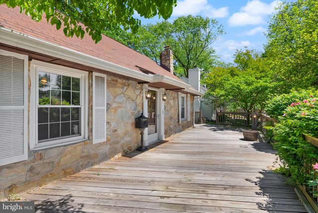 2602 STONE HEDGE DR, Alexandria, VA 22306