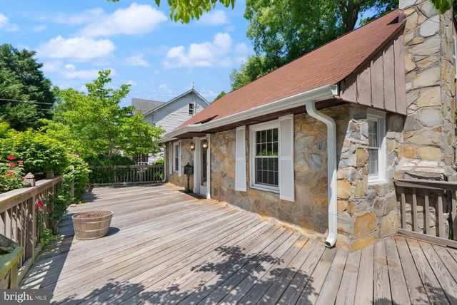 2602 STONE HEDGE DR, Alexandria, VA 22306
