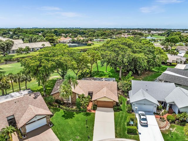 5572 Sugar Mill Court, Delray Beach, FL 33484