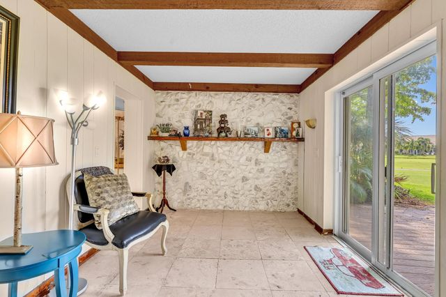 5572 Sugar Mill Court, Delray Beach, FL 33484