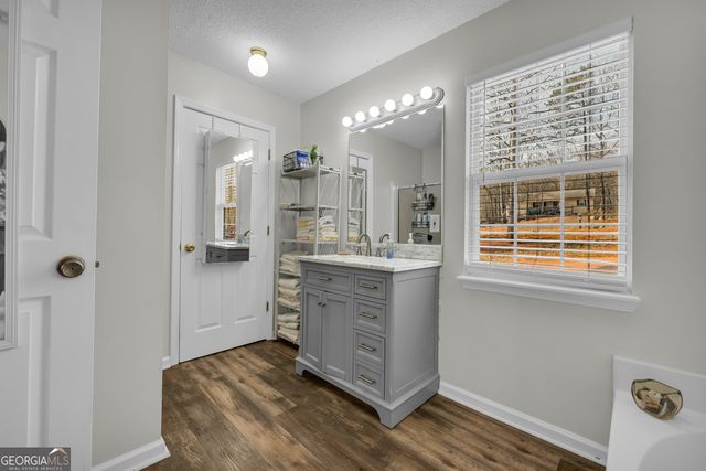 425 Freeman Drive, Maysville, GA 30558