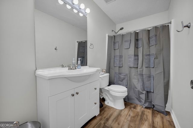 425 Freeman Drive, Maysville, GA 30558