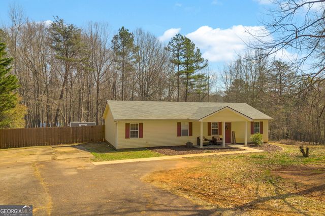425 Freeman Drive, Maysville, GA 30558